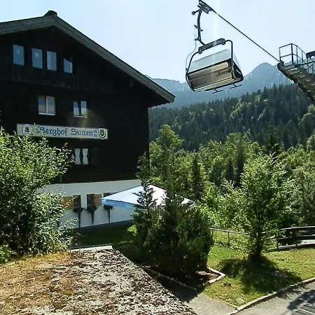 بيرغهوتيل سوتين بيت ضيافة *